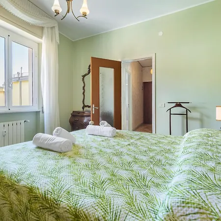 Hostdomus - Casa Ambra * Finale Ligure