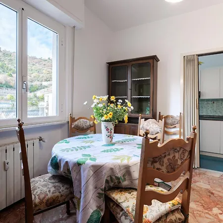 Hostdomus - Casa Ambra Appartement Finale Ligure