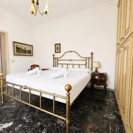 Appartement Hostdomus - Casa Ambra *